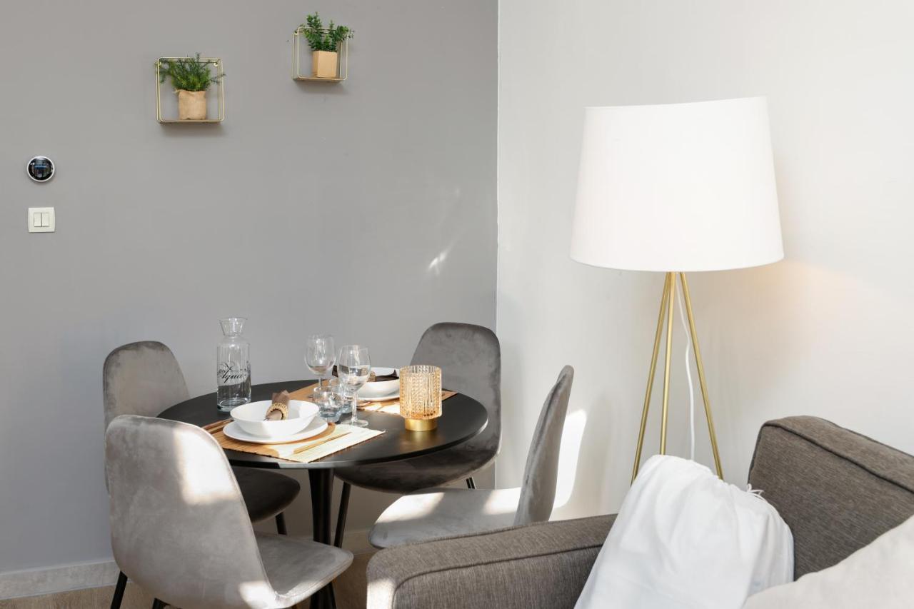 Ferienwohnung N1 Des Etudes Cosy Duplex Netflix Balcon Conciergeriedamecarcas Carcassonne Exterior foto